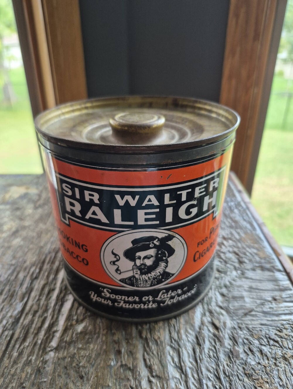 Rare Vintage-Sir Walrer Tobacco Tin, Knob Top